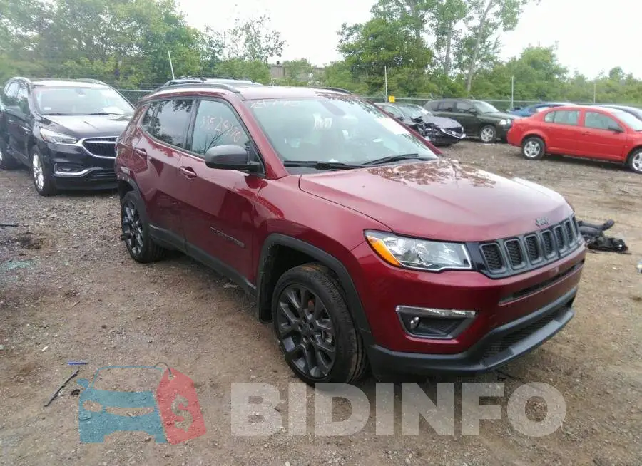3C4NJDEB5MT517114 Photo# 1