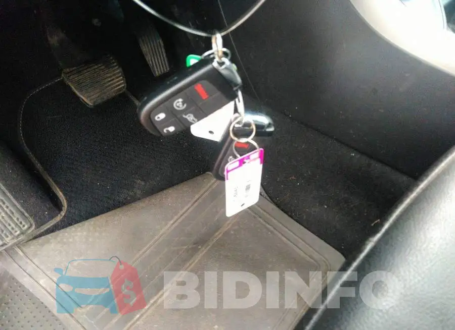 3C4NJDEB5MT517114 Photo# 11