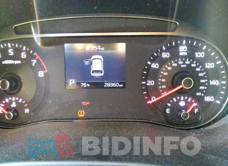 KNDJ23AU9L7706123 Photo# 7