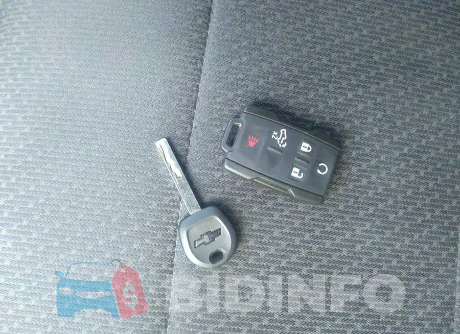1GCPYCEF9KZ425950 Photo# 11