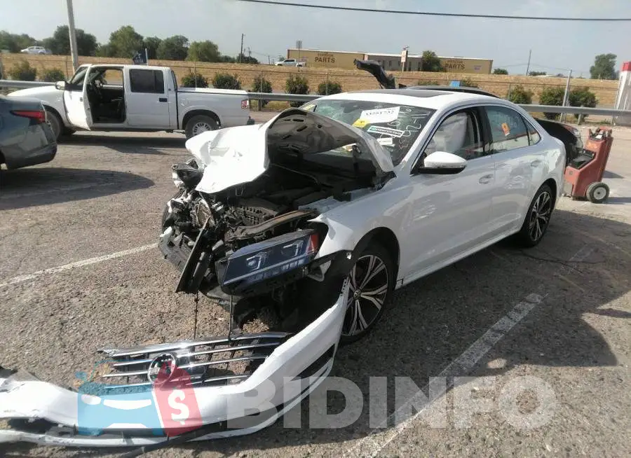 1VWSA7A35MC001895 Photo# 2