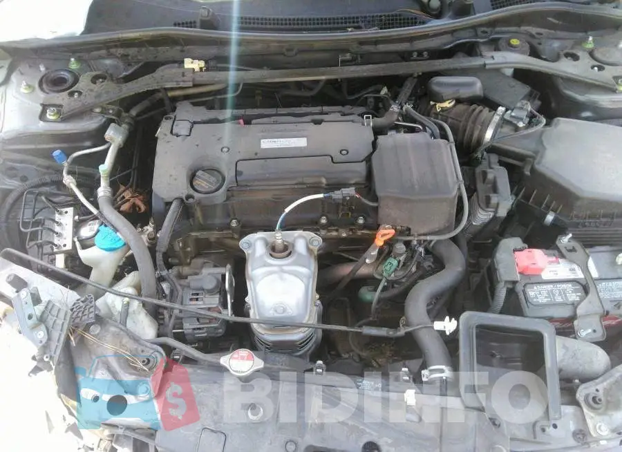 1HGCR2F70GA128635 Photo# 10