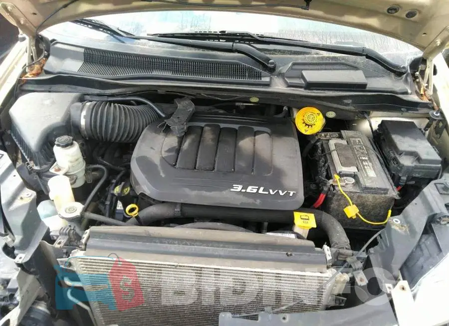 2C4RC1CG8FR583946 Photo# 10