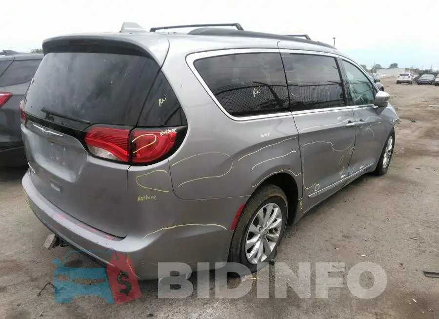 2C4RC1BG5HR579194 Photo# 4