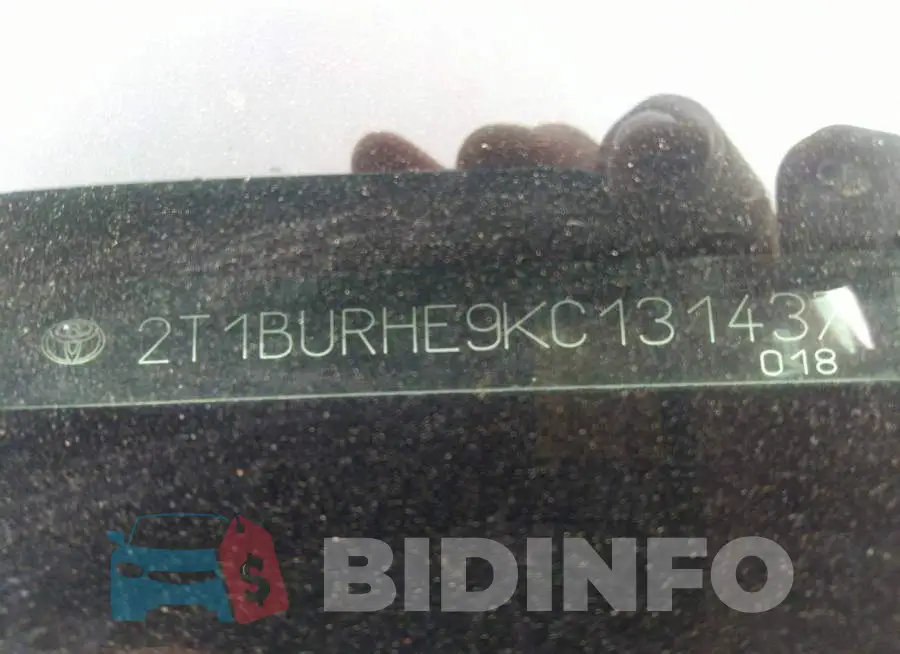 2T1BURHE9KC131437 Photo# 9