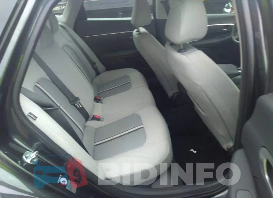 5NPEG4JA5NH143603 Photo# 8