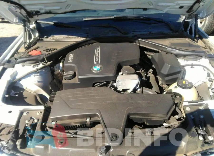 WBA8A9C53GK616184 Photo# 10