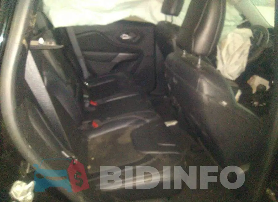 1C4PJLLBXLD548112 Photo# 8