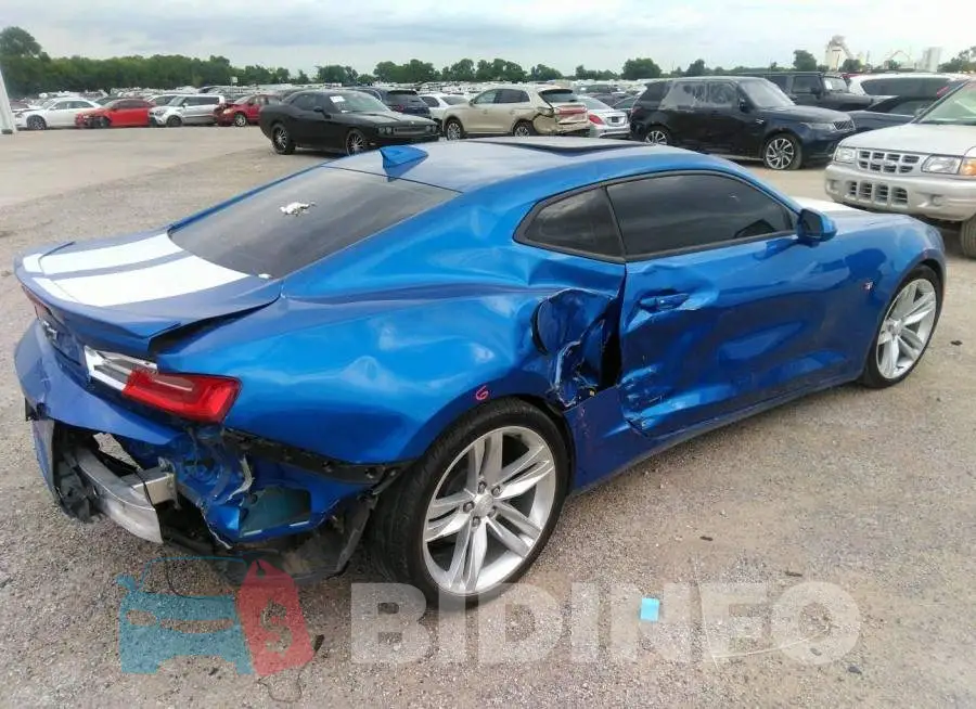 1G1FB1RX6J0110801 Photo# 4