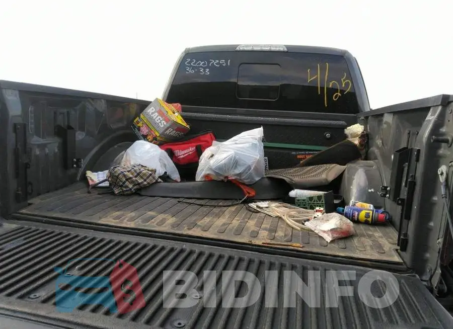 1FTFW1RG3JFA94646 Photo# 8