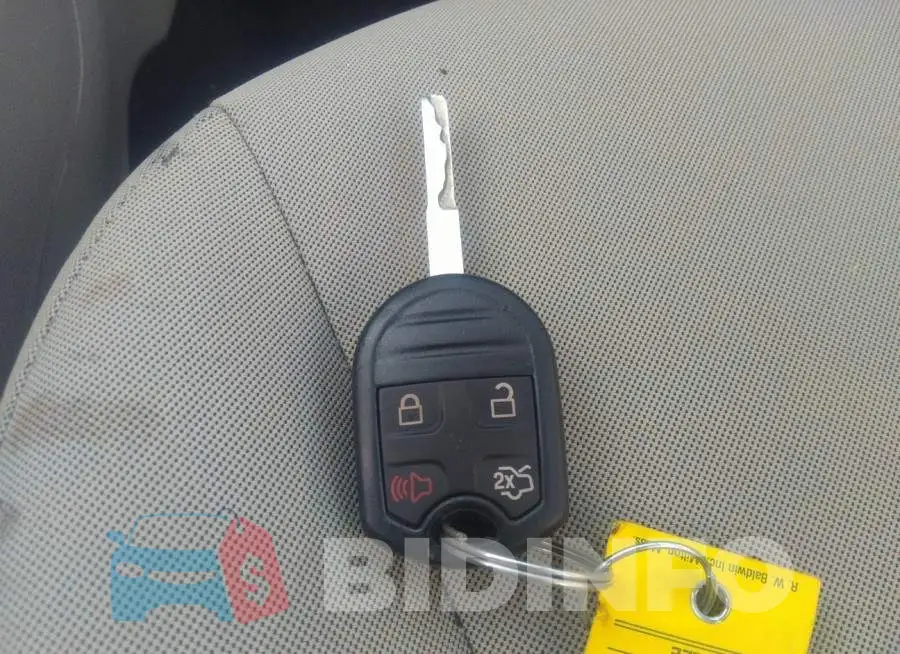 3FADP4BJ2FM145613 Photo# 11