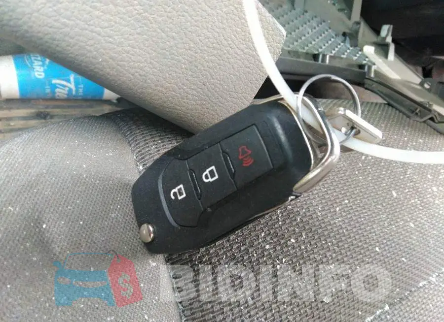 1FTBF2BT0KEC50399 Photo# 11