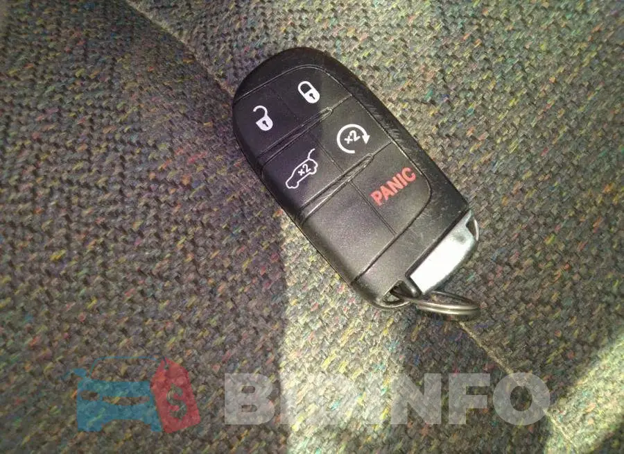 1C4RJECG2JC380324 Photo# 11