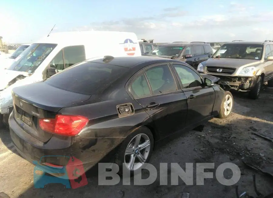 WBA3A5G59FNS91163 Photo# 4