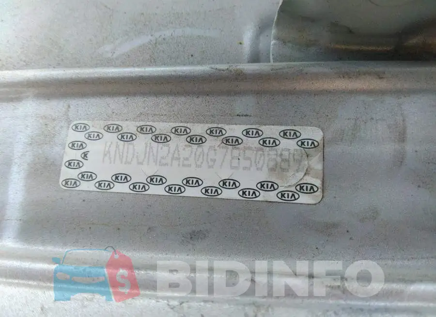 KNDJN2A20G7850889 Photo# 9