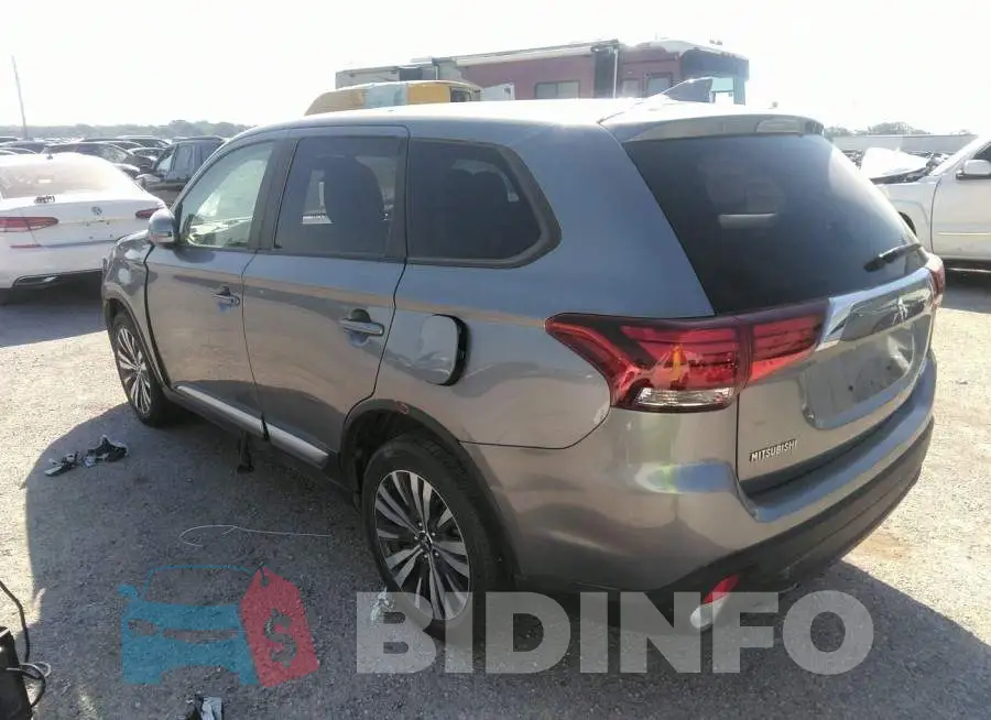 JA4AD3A32KZ055674 Photo# 3