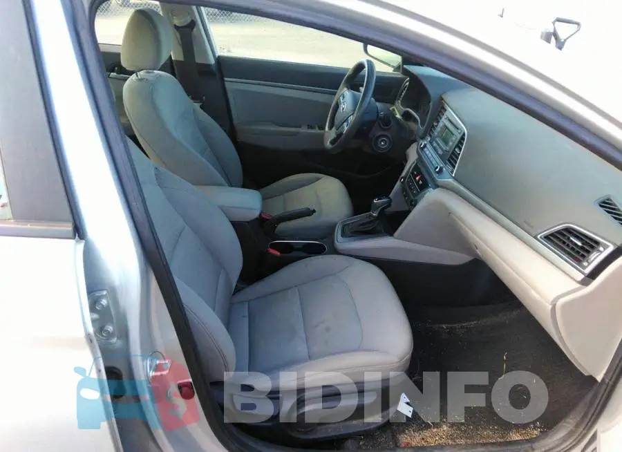 5NPD74LF6HH153694 Photo# 5