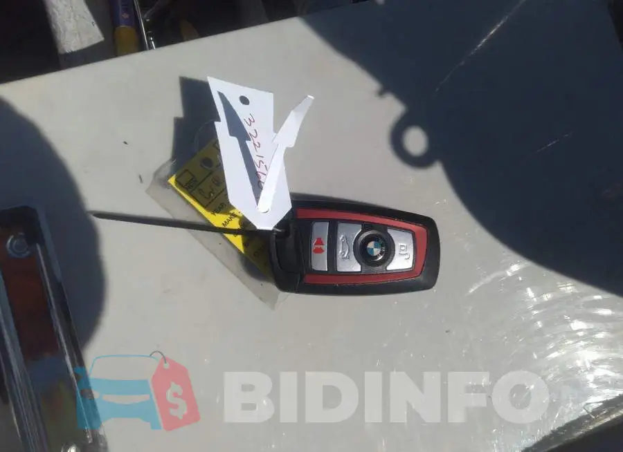 WBA8D9G54JNU67873 Photo# 11