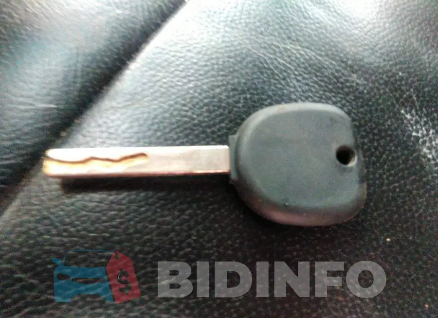 1GNLCDEC4GR278671 Photo# 11