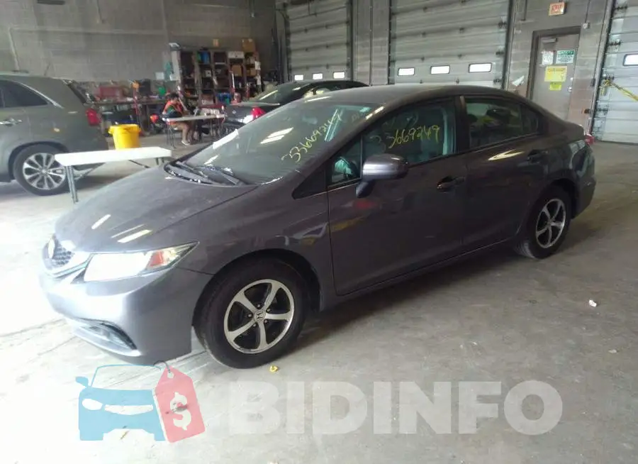 19XFB2F73FE027228 Photo# 2