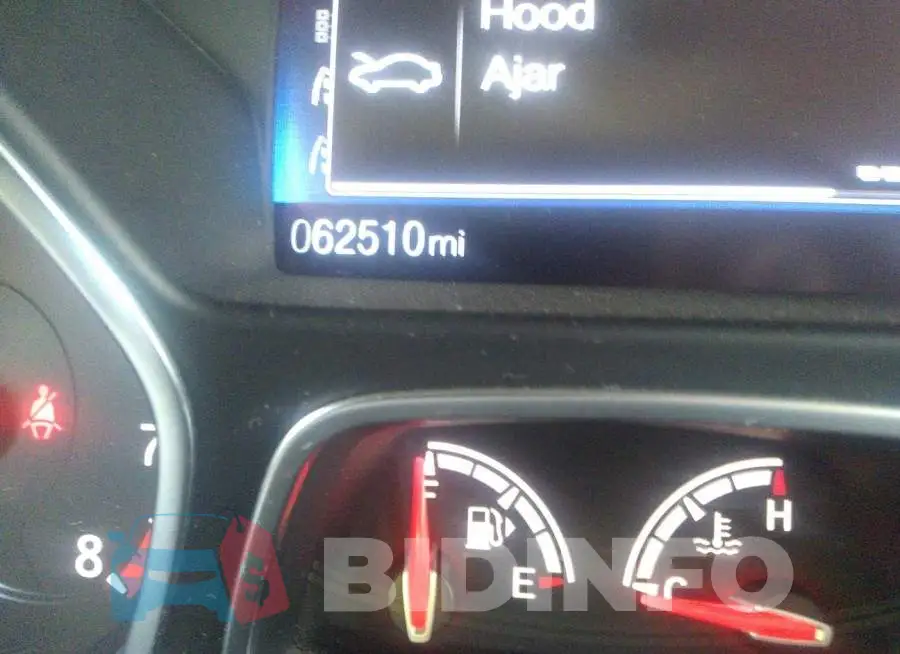 1FADP3L94GL360525 Photo# 7