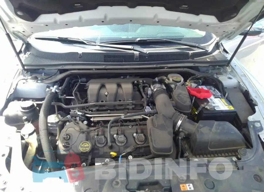 1FAHP2F8XFG137864 Photo# 10