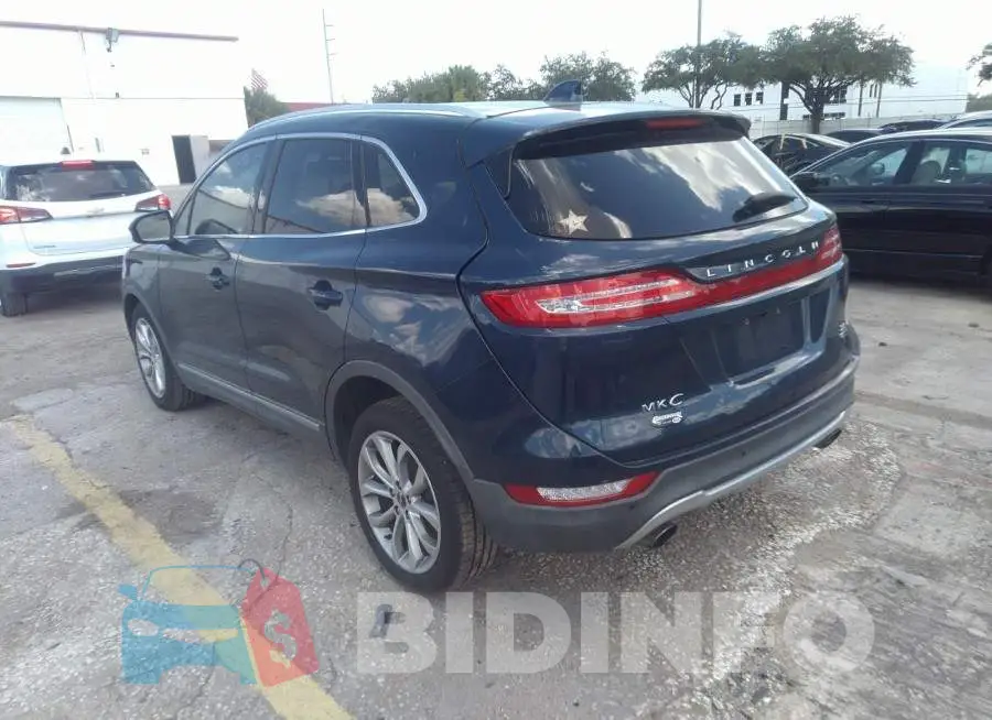 5LMCJ2C92GUJ24217 Photo# 3