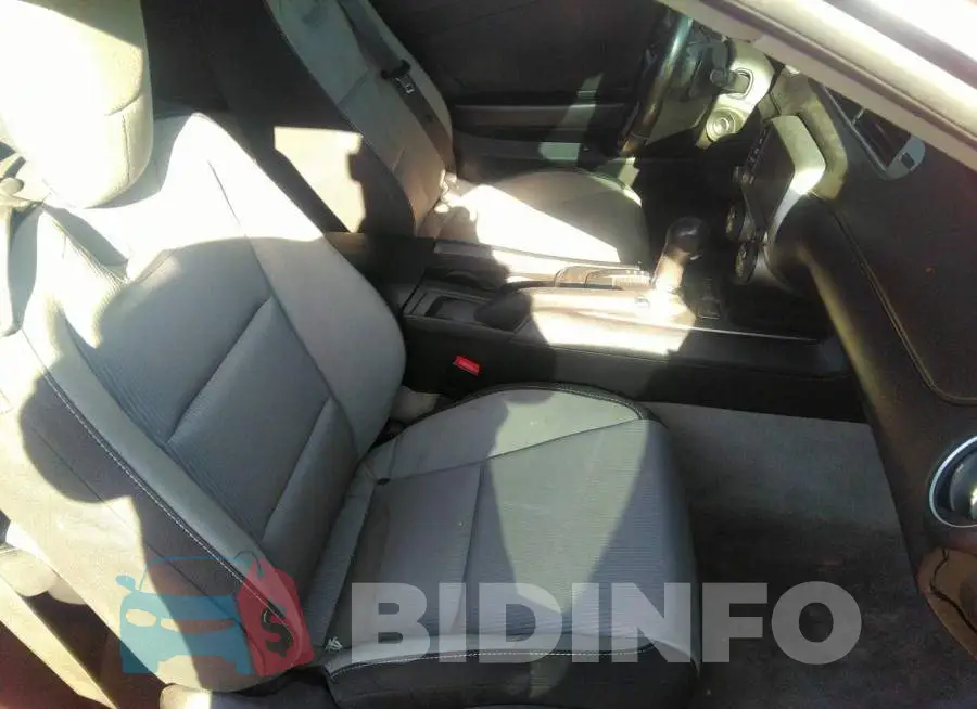 2G1FD1E36F9115541 Photo# 5