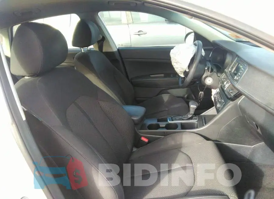 5XXGT4L32GG074872 Photo# 5