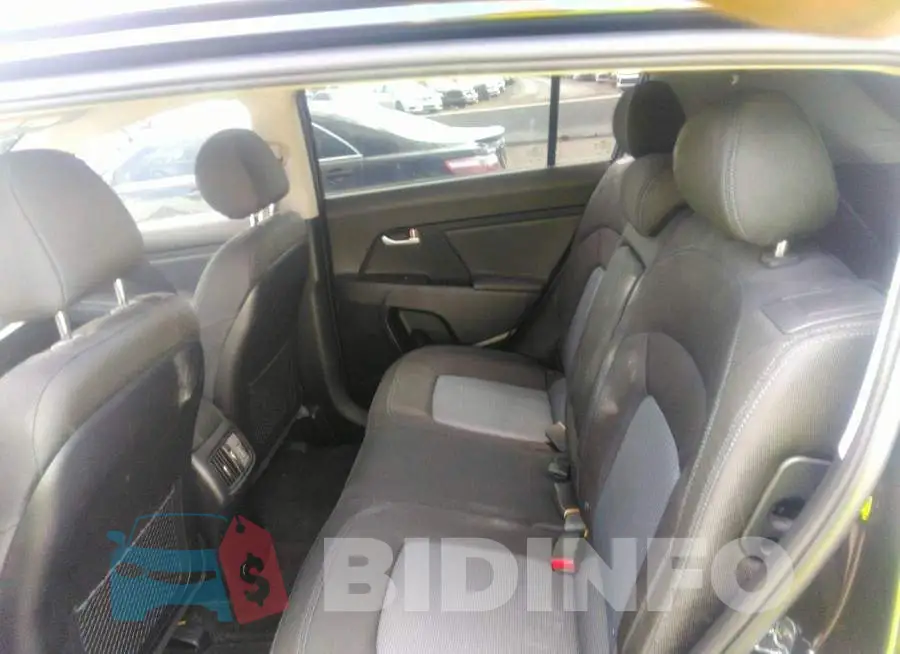 KNDPB3AC3F7793765 Photo# 8