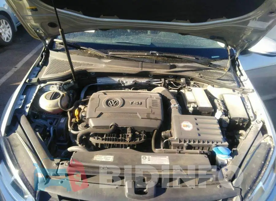 3VW217AU8FM040264 Photo# 10