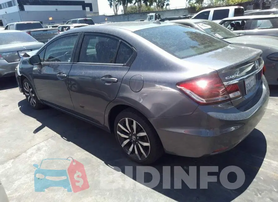 2HGFB2F95FH551598 Photo# 3