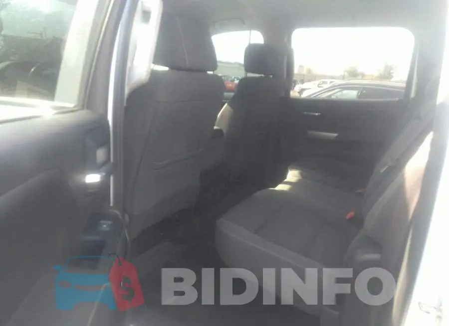 1GC1KVE8XGF281998 Photo# 8