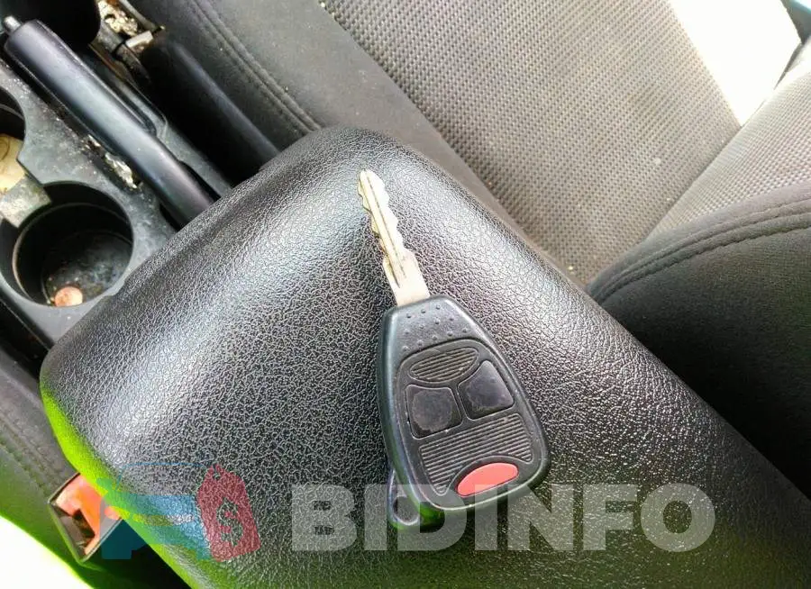1C4NJCBA1FD249693 Photo# 11
