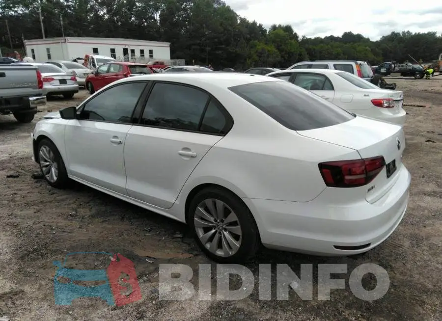 3VW267AJ5GM302220 Photo# 3