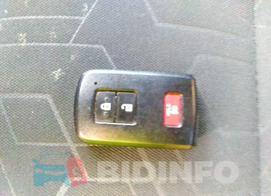 3TMCZ5AN6HM102325 Photo# 11