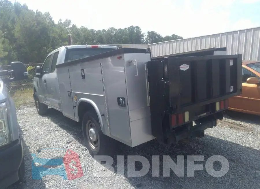 1FT7X2A62HED18614 Photo# 3