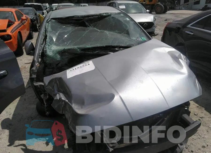 5NPD84LFXLH631881 Photo# 6