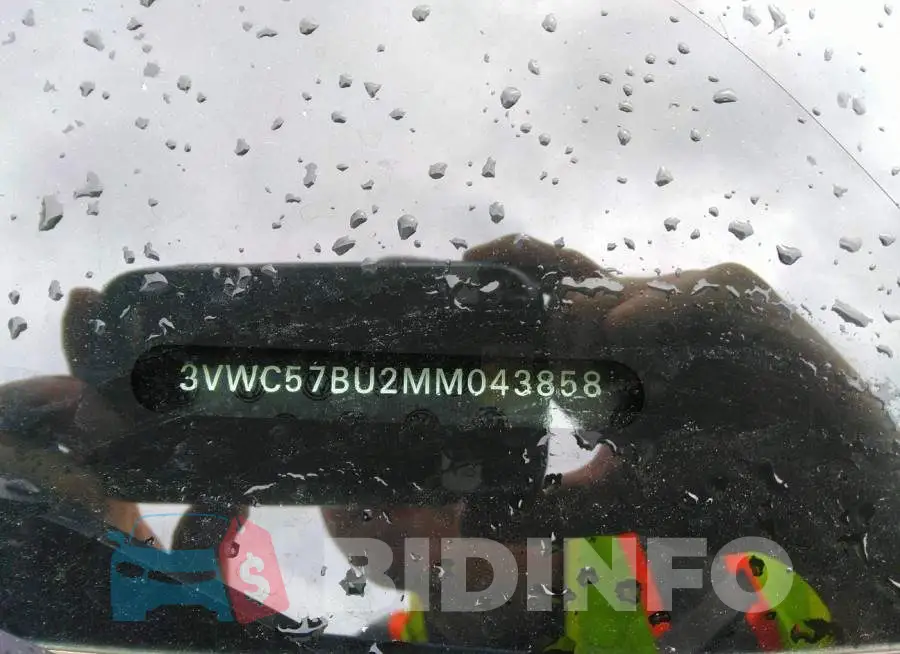 3VWC57BU2MM043858 Photo# 9