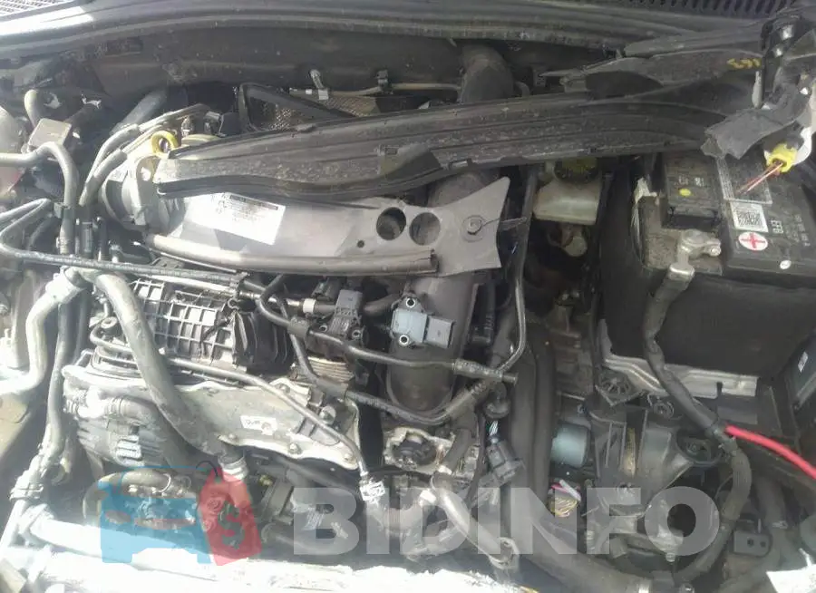 3VWCB7BU5LM027340 Photo# 10