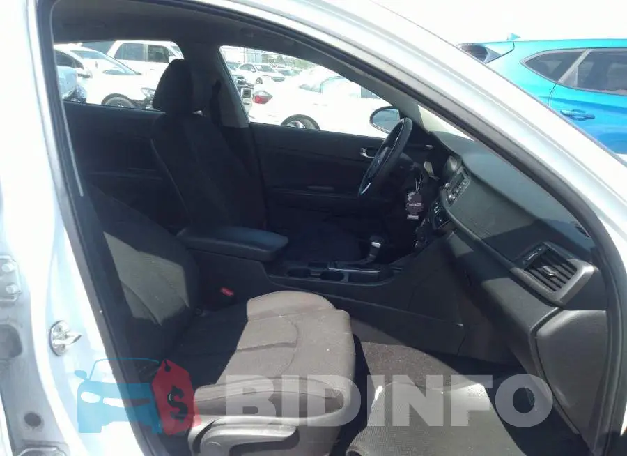 5XXGT4L37HG171230 Photo# 5