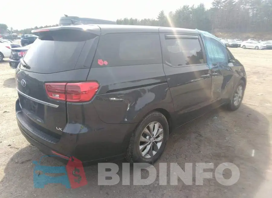 KNDMB5C16L6617384 Photo# 4
