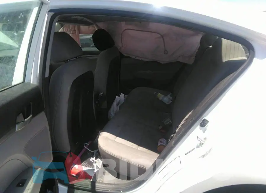 5NPD74LF2HH184294 Photo# 8