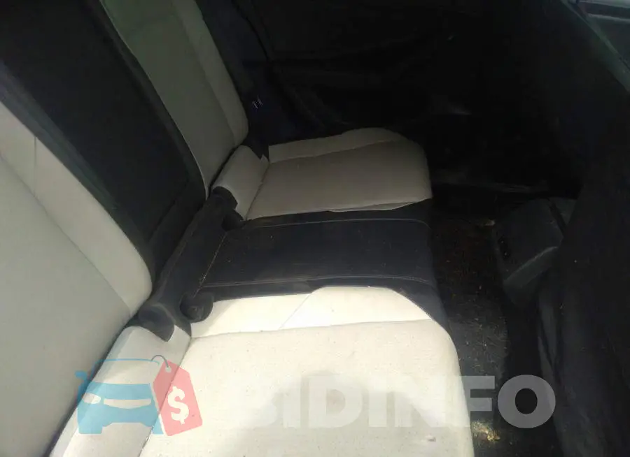 3VWC57BU8KM229160 Photo# 8