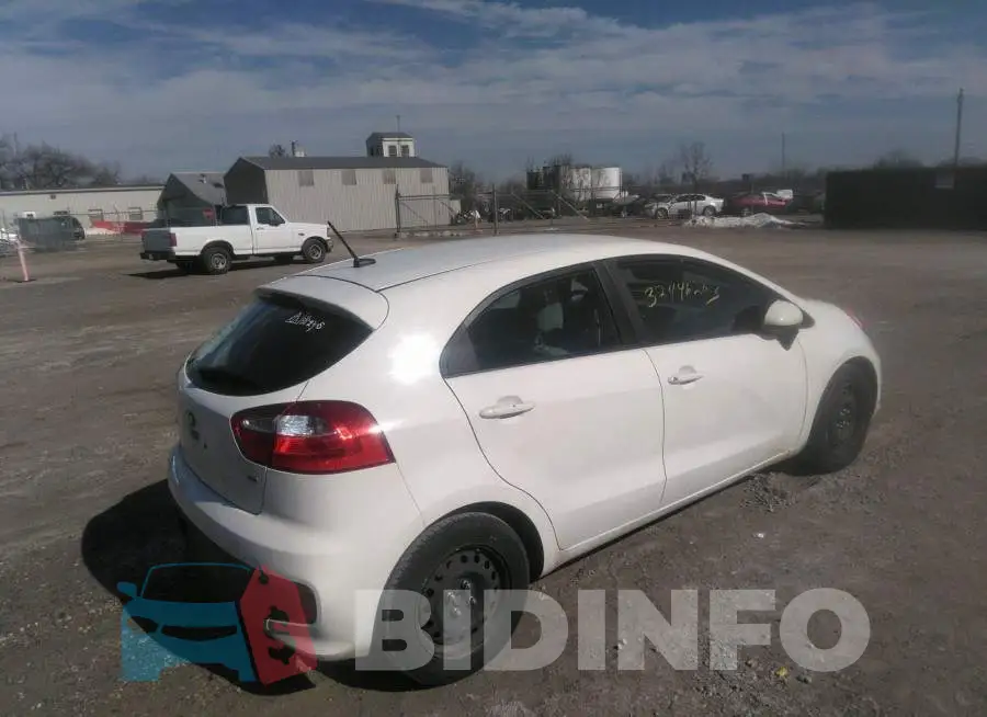 KNADM5A37G6625673 Photo# 4