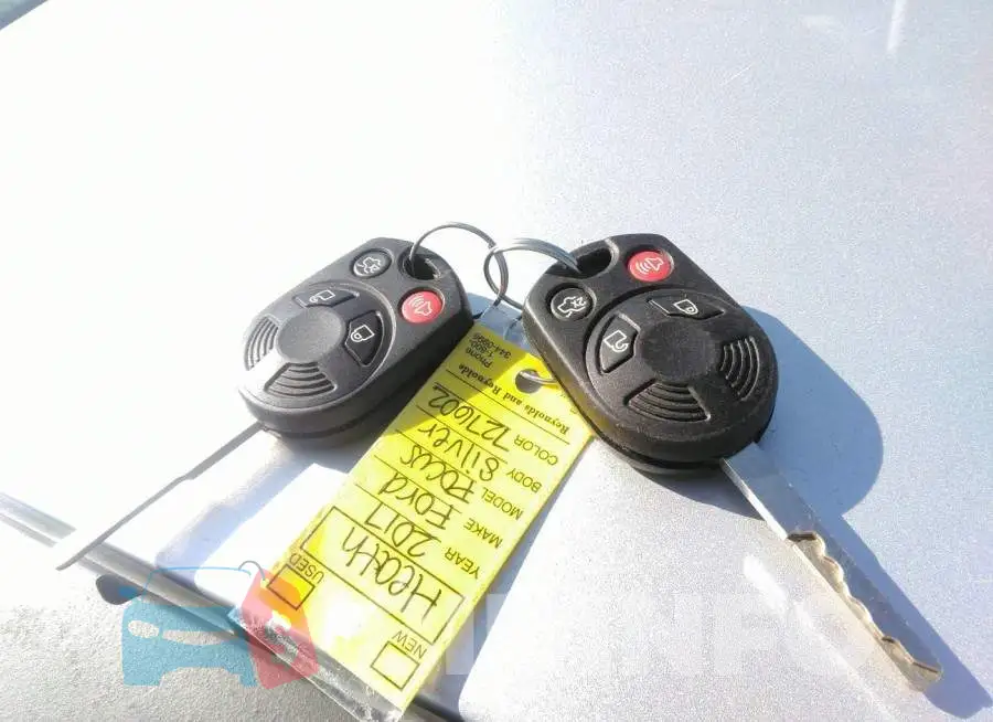 1FADP3F29HL347043 Photo# 11