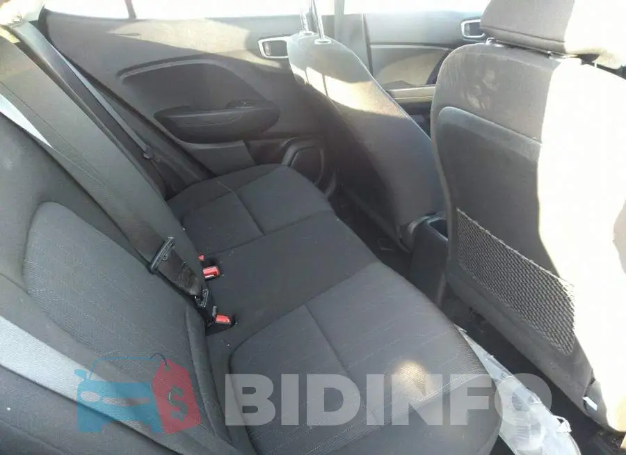 KMHRB8A36LU016933 Photo# 8