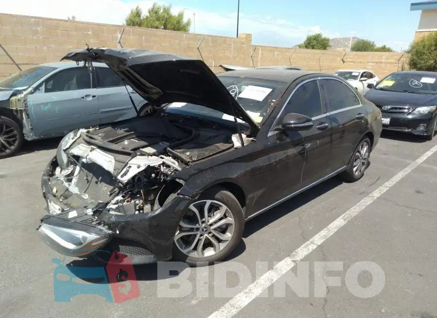 55SWF4JB7JU276239 Photo# 2