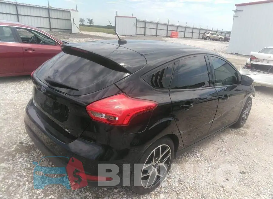 1FADP3M20HL332515 Photo# 4