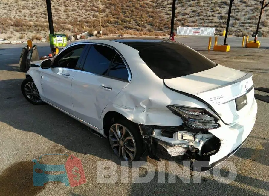 55SWF4JB8GU112734 Photo# 3